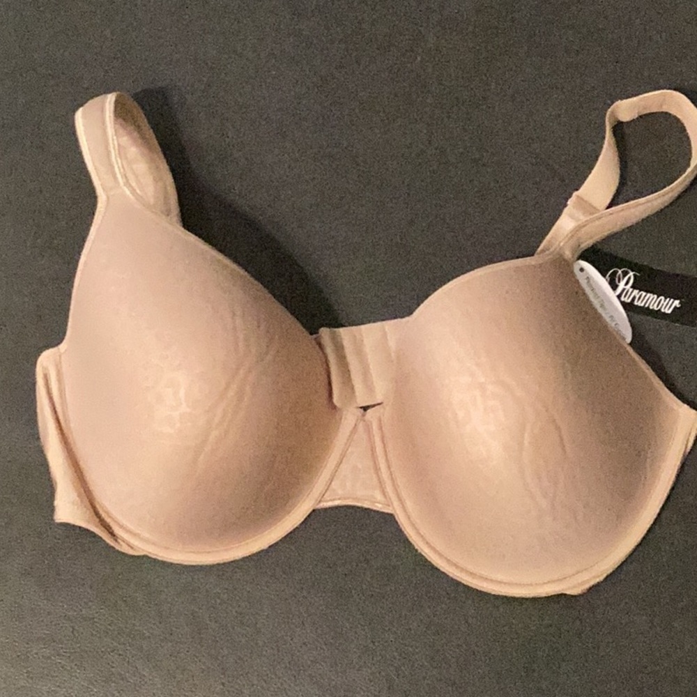 NWT Paramour Size‎ 40DD Obsidian Contour Bra